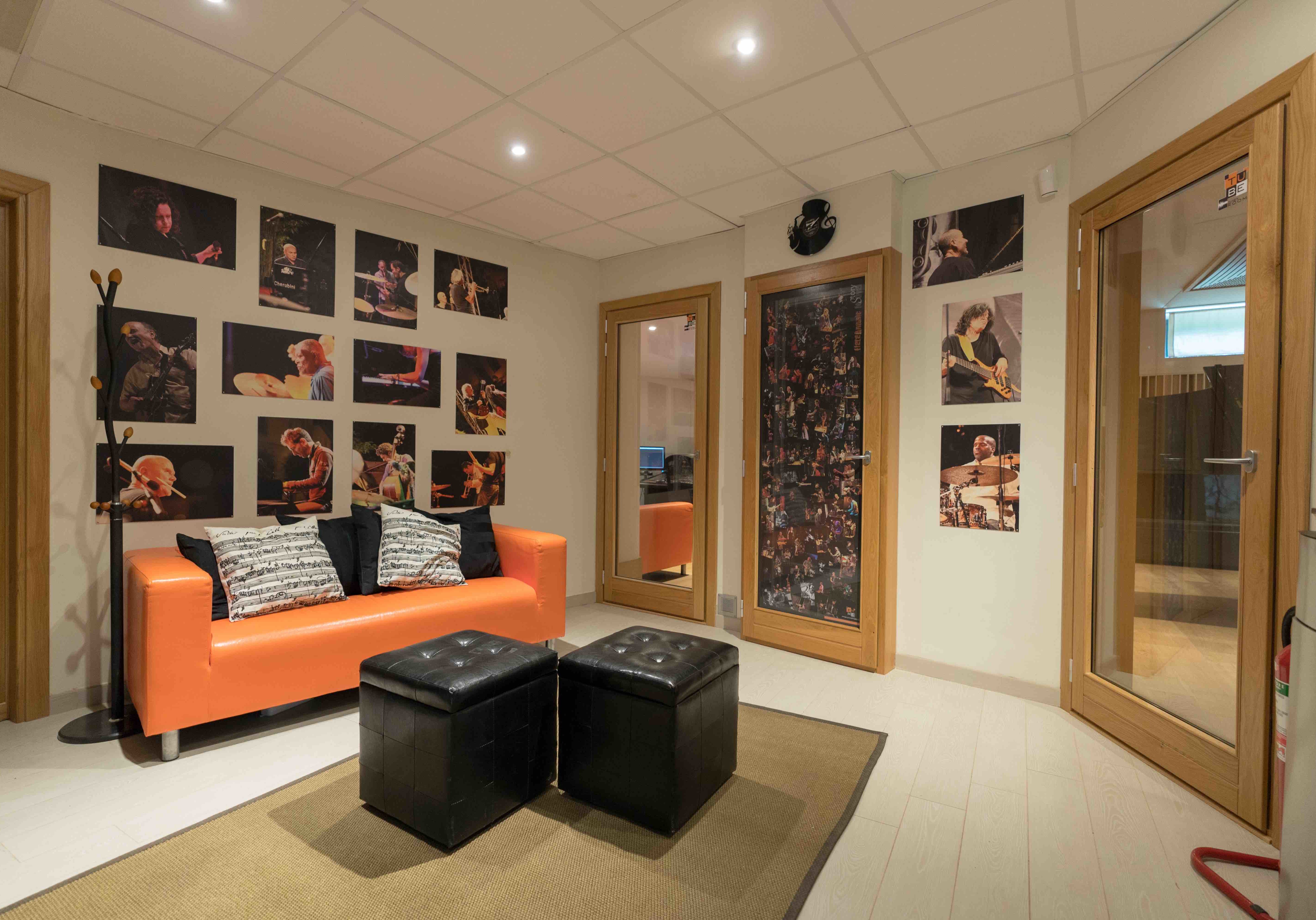 Relax-Room Relax-Room